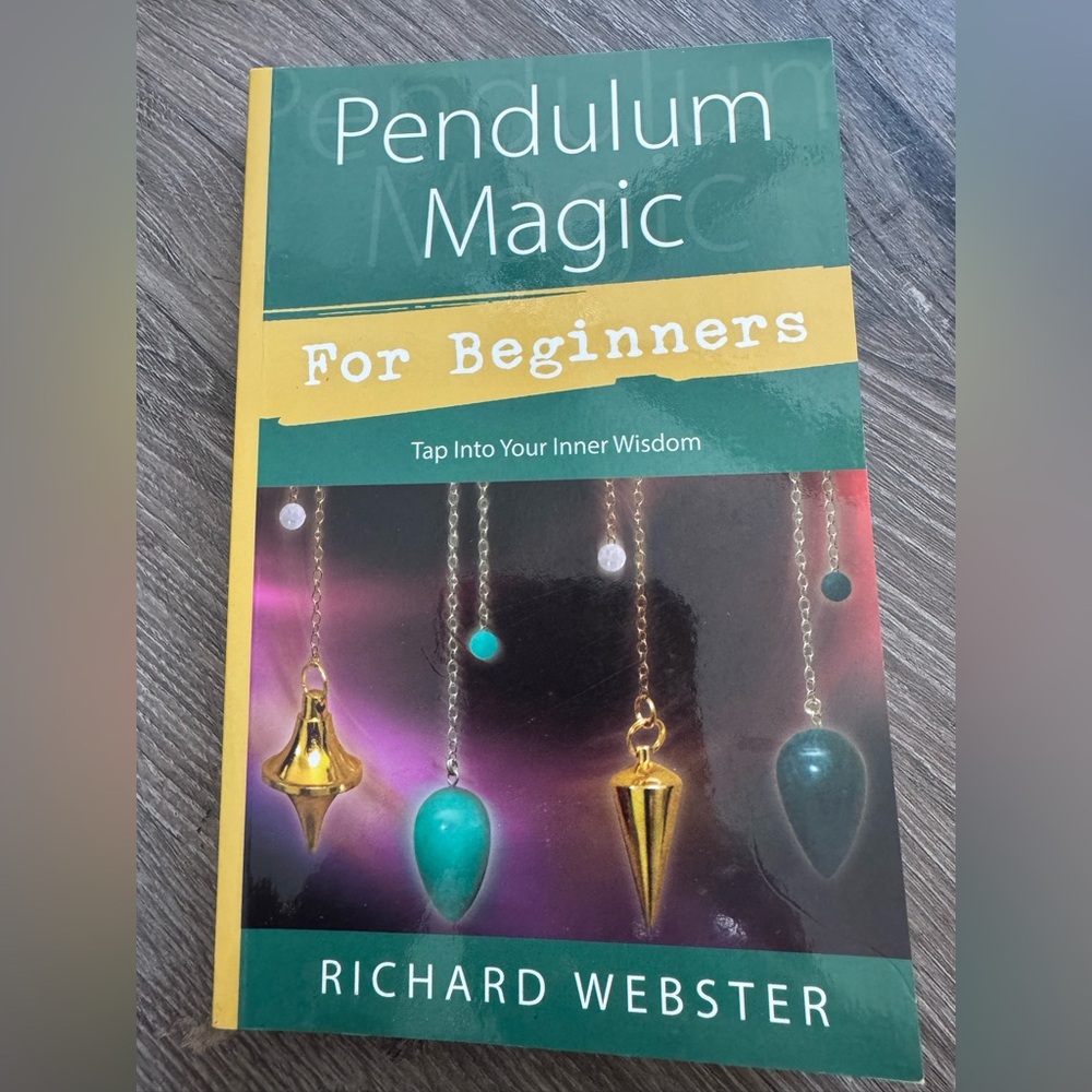 Pendulum Magic for Beginners Book